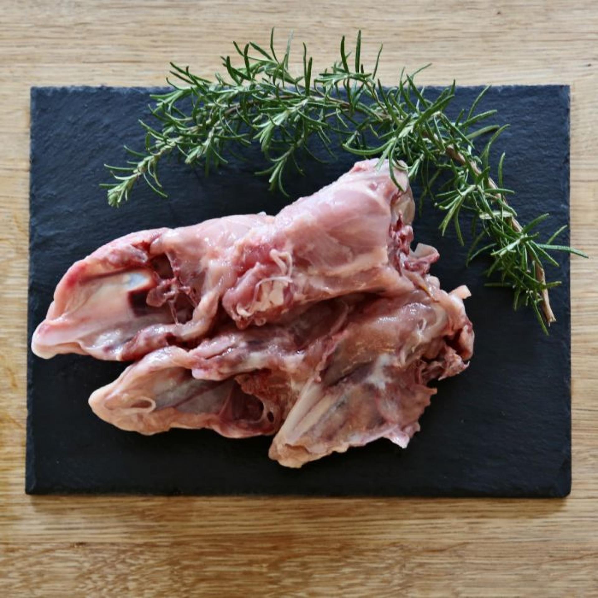 Nutriment Chicken Carcasses 700g