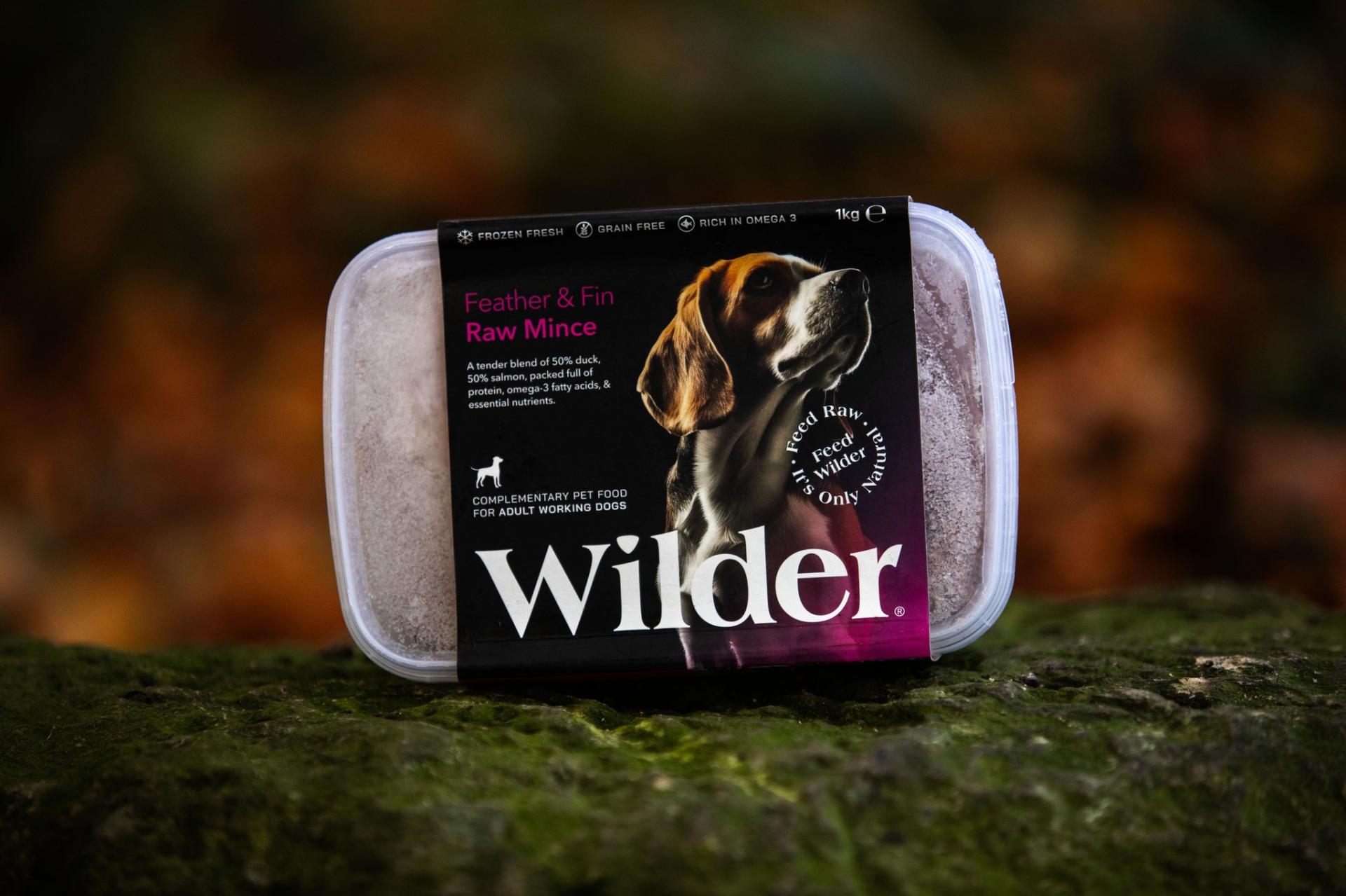 Wilder Raw Feather & Fin 1kg